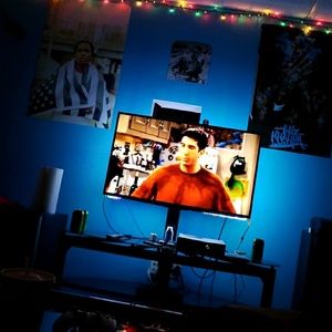 Meet your Posher, Evan